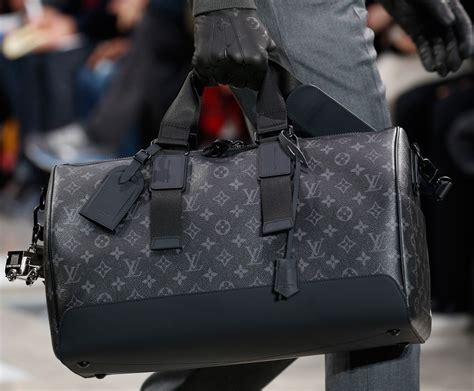 louis vuitton bag men's.